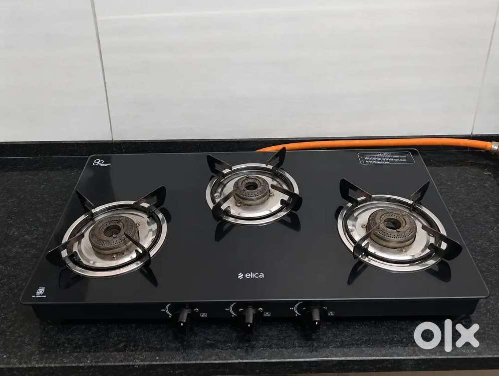 Elica Vetro 3 Burner Gas Stove with Pipe