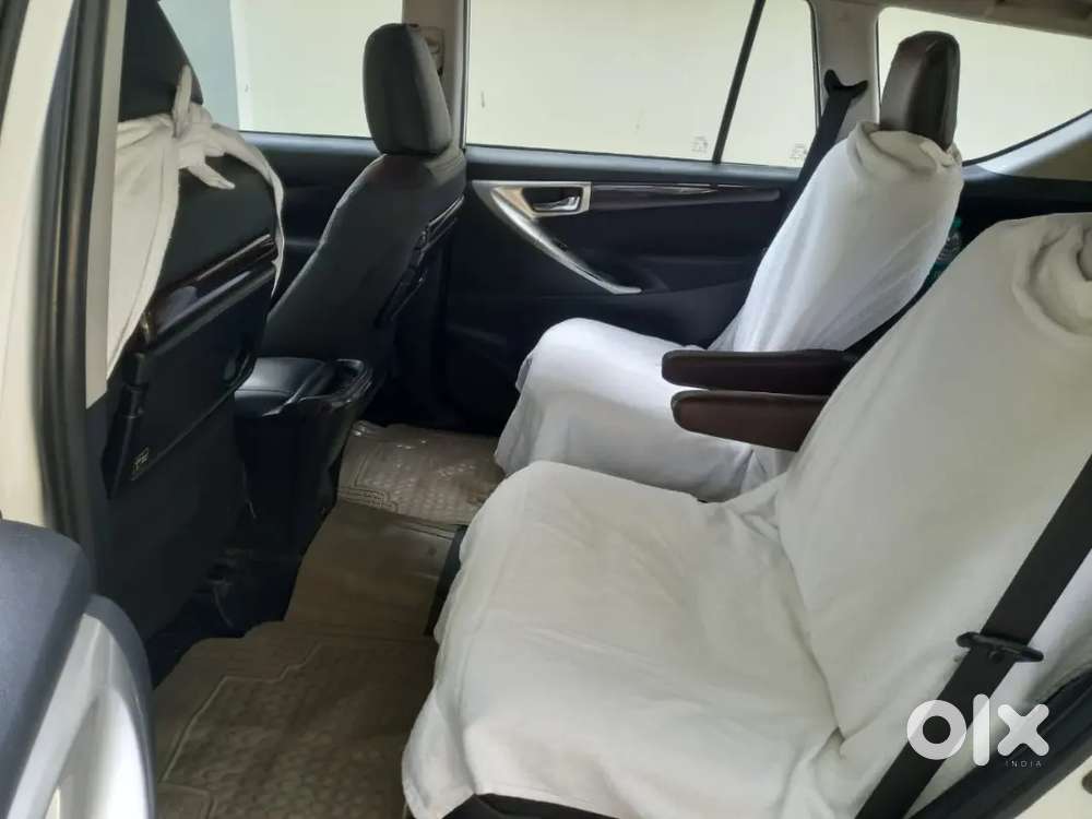 Toyota Innova Crysta 2018