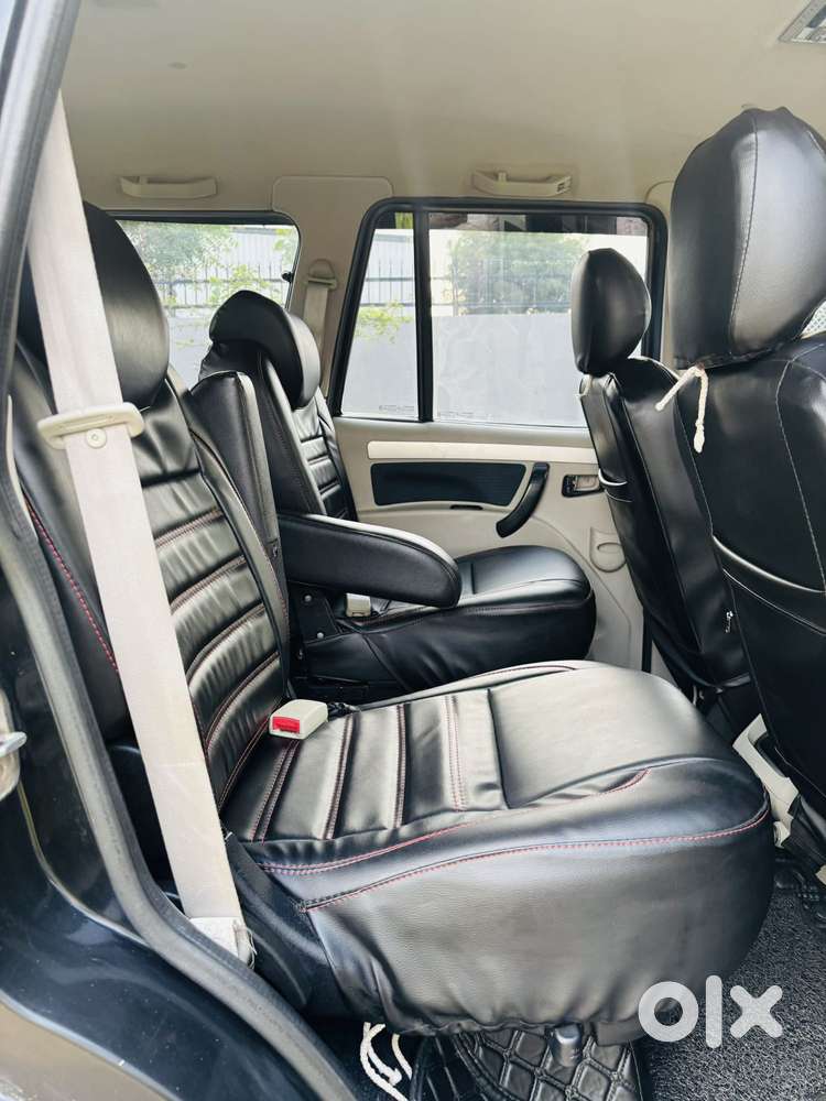 Mahindra Scorpio Classic 2.2 S 11 Mt 7 Str, 2018, Diesel