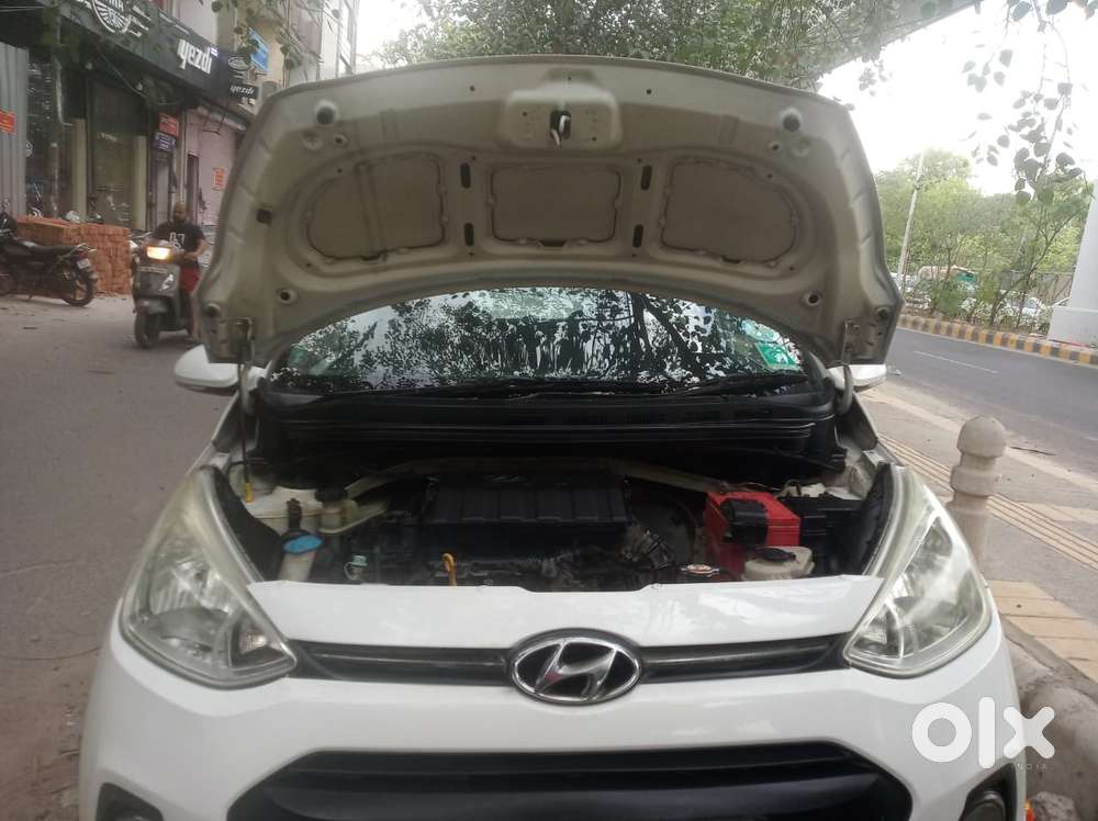 Hyundai Grand I10 2013-2016 Sportz, 2014, Petrol