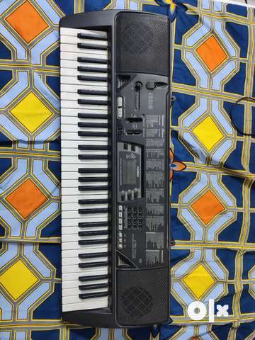 Piano ctk outlet 700