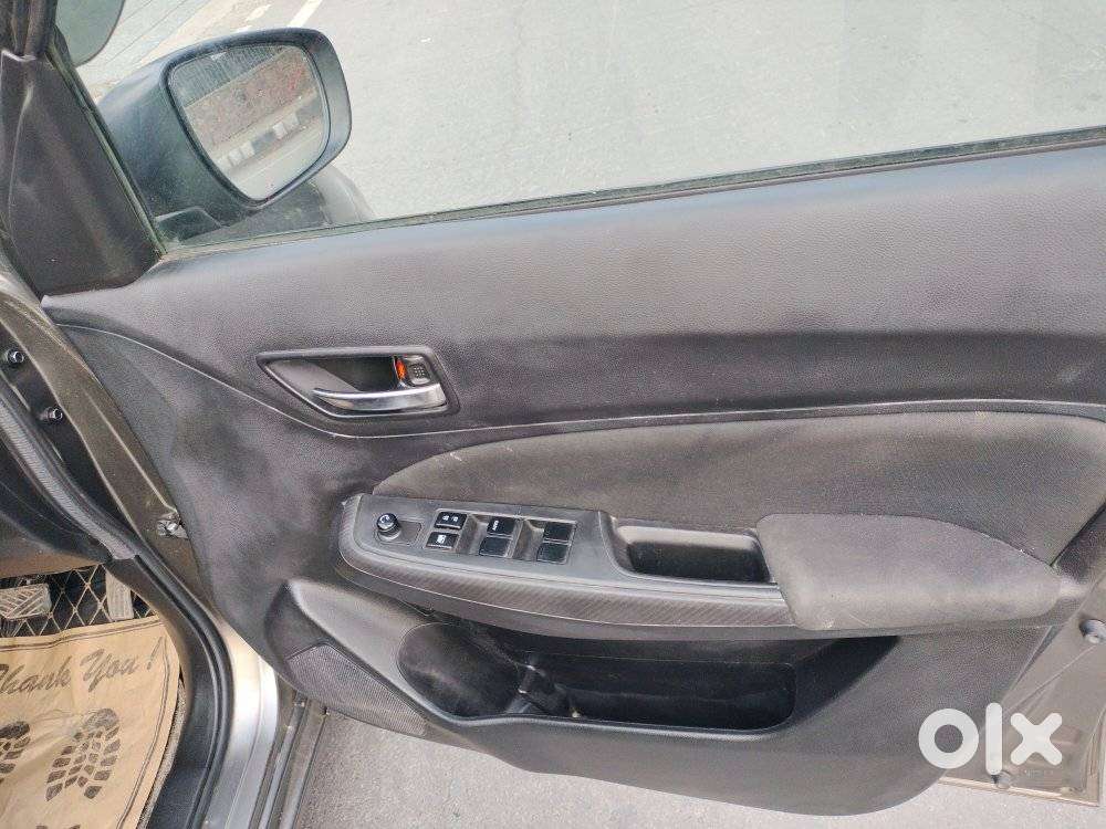 Maruti Suzuki Swift 2018 Amt Vxi, 2021, Petrol