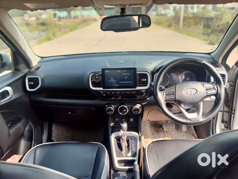 Hyundai Venue Petrol 2019