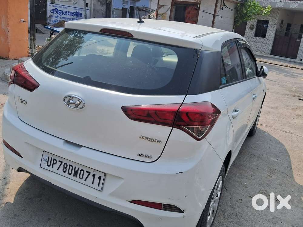Hyundai I20 Petrol Magna 2015