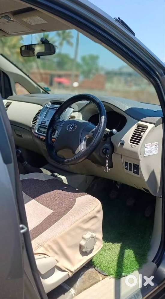 Toyota Innova 2.5 Vx 8 Str, 2012, Diesel