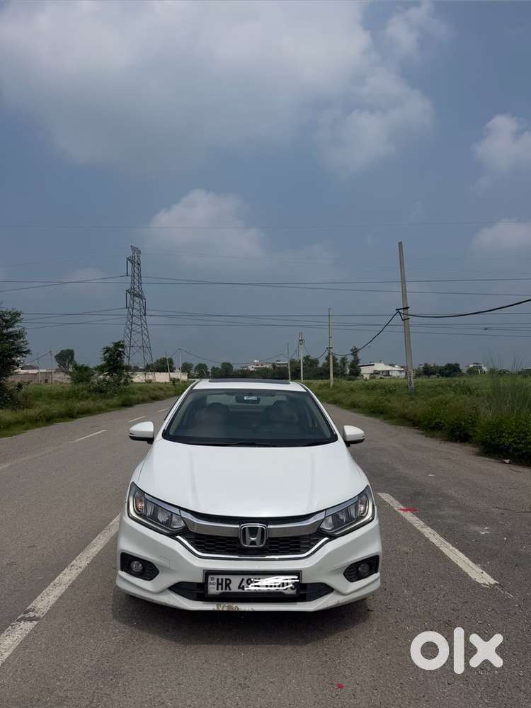 Honda Petrol Car 2017 Sunroof