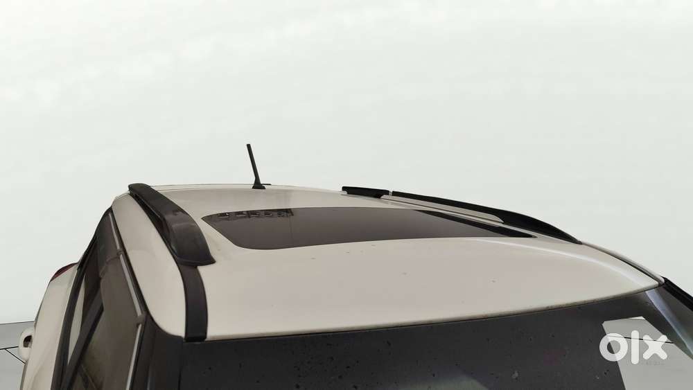 Mahindra Xuv300 W8 Option, 2022, Petrol