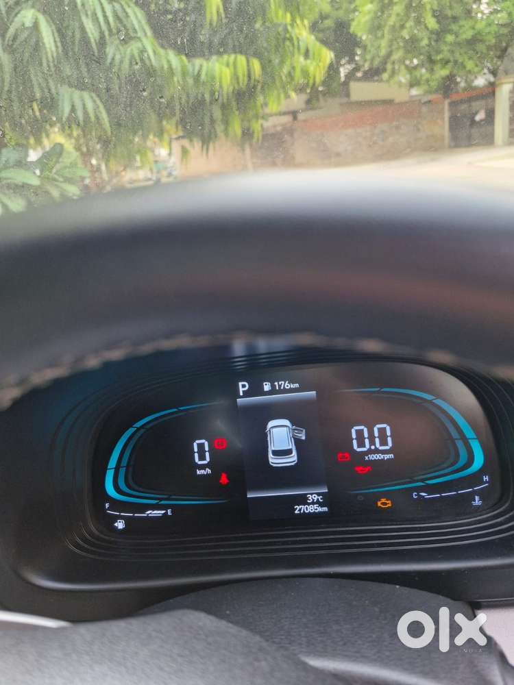 Hyundai Venue Petrol Automatic