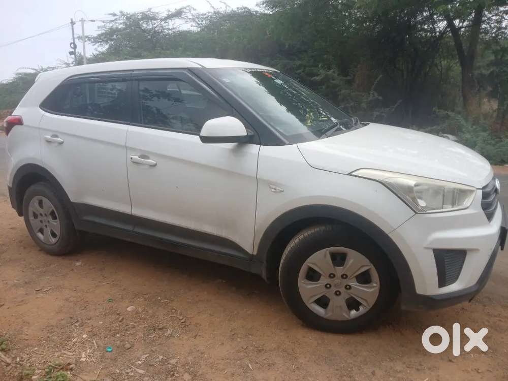Hyundai Creta 2015 Model Petrol Car