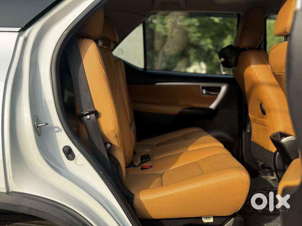 Toyota Fortuner [2021-ongoing] 2.8 2wd Diesel At, 2022, Diesel