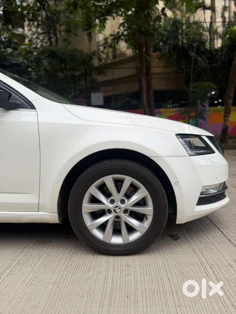 Skoda Octavia, 2019, Petrol