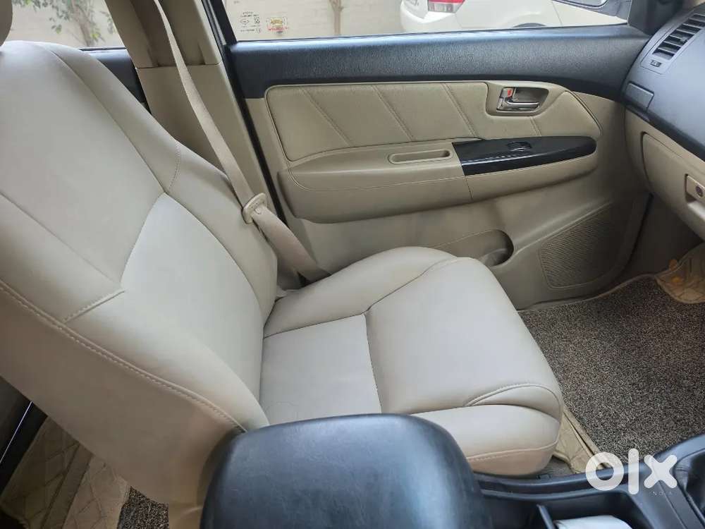 Toyota Fortuner Diesel 2015