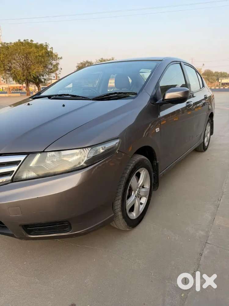 Honda City 2013 Petrol&cng  83650 Km Frist Owner