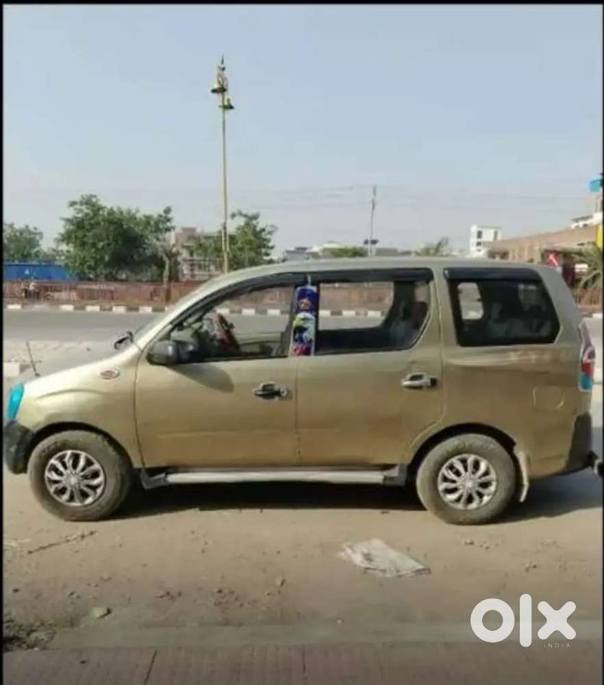 Mahindra Xylo 2009