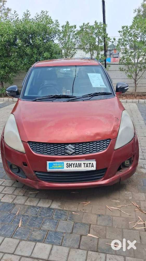 Maruti Suzuki Swift Vxi + Manual, 2013, Petrol
