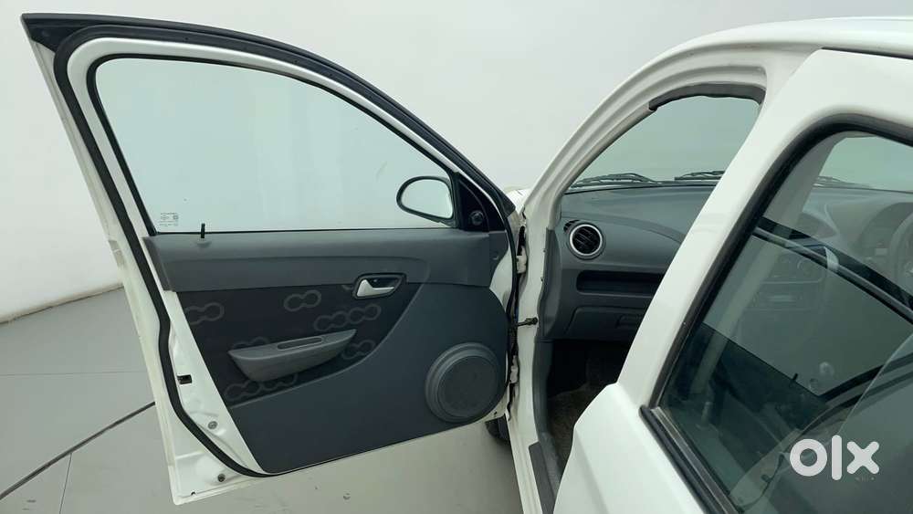Maruti Suzuki Alto 800 Lxi, 2015, Petrol