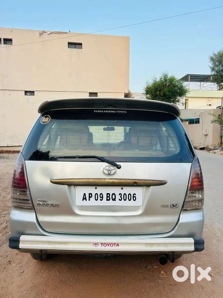 Toyota Innova 2008
