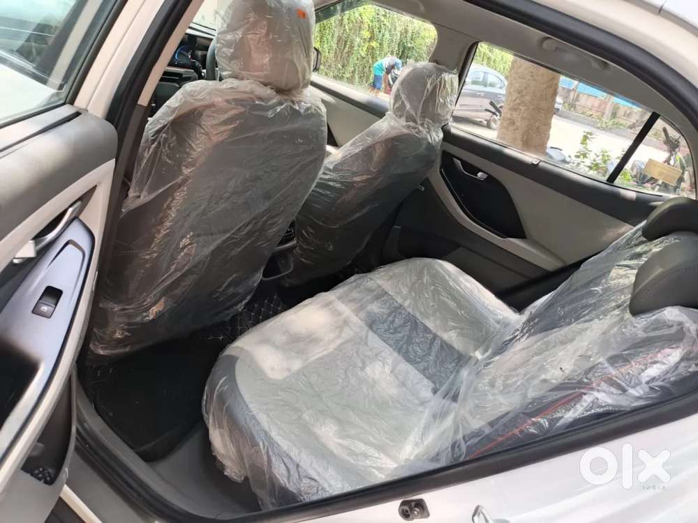 Hyundai Creta Sx (o) 1.5 Petrol Cvt Knight, 2025, Petrol