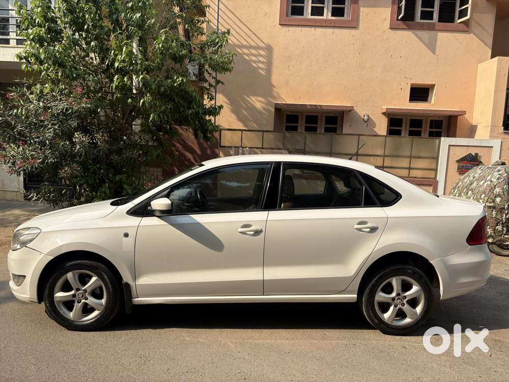 Skoda Rapid 1.5 Tdi Cr Elegance Plus, 2014, Diesel