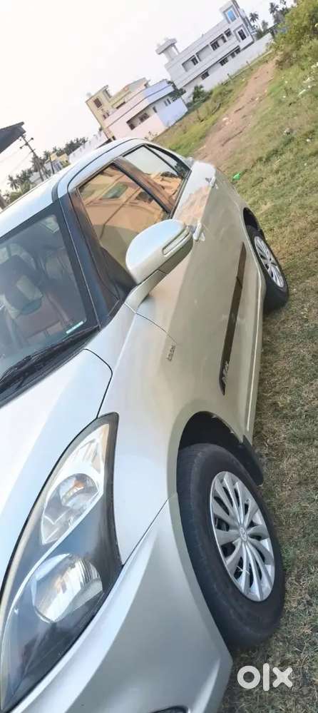 Maruti Suzuki Swift Dzire 2015 Diesel 128000 Km Driven