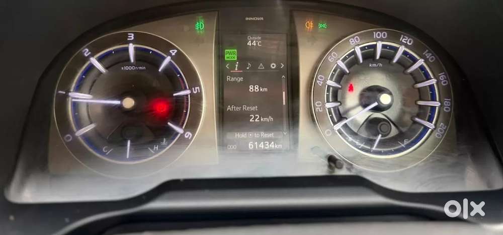 Toyota Innova Crysta [2020-ongoing] 2.4 Vx 7 Str, 2022, Diesel