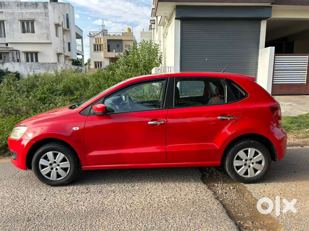Volkswagen Polo Petrol 2011 Dec