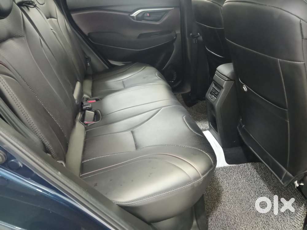 Maruti Suzuki Grand Vitara 1.5 Sigma Smart Hybrid, 2025, Petrol