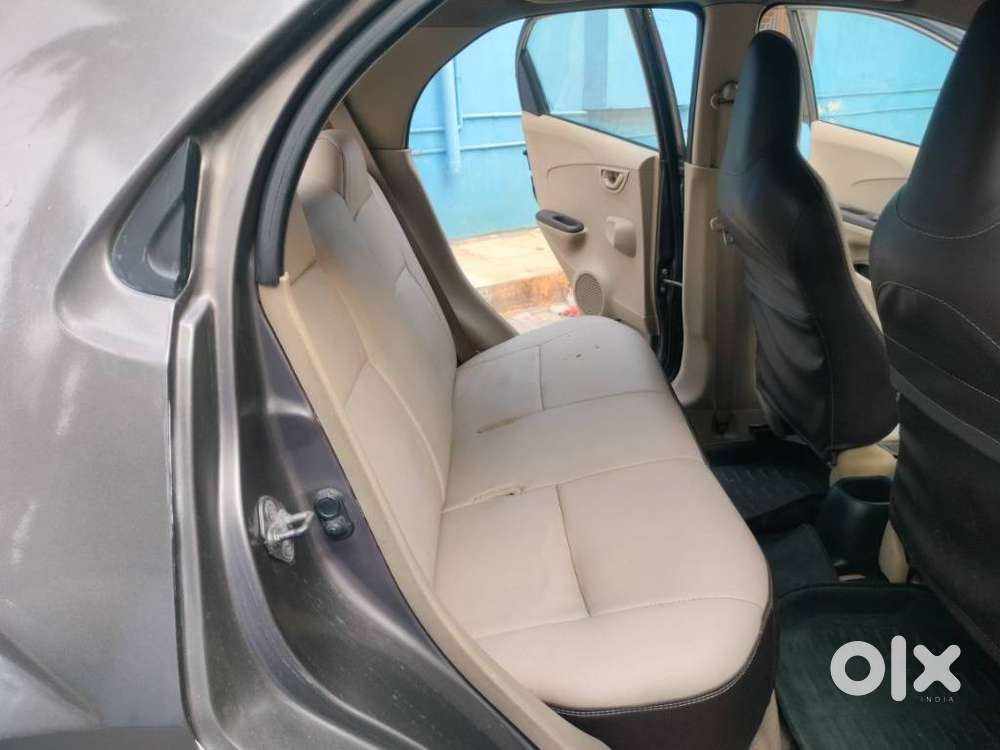 Honda Brio Vx Mt, 2012, Petrol