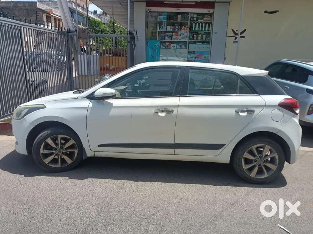 Hyundai I20 2015 Diesel 76000 Km Driven