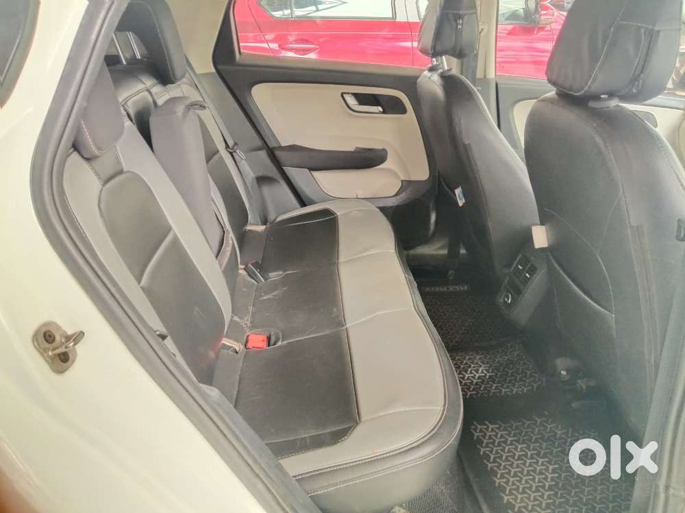 Tata Altroz Xz, 2022, Petrol