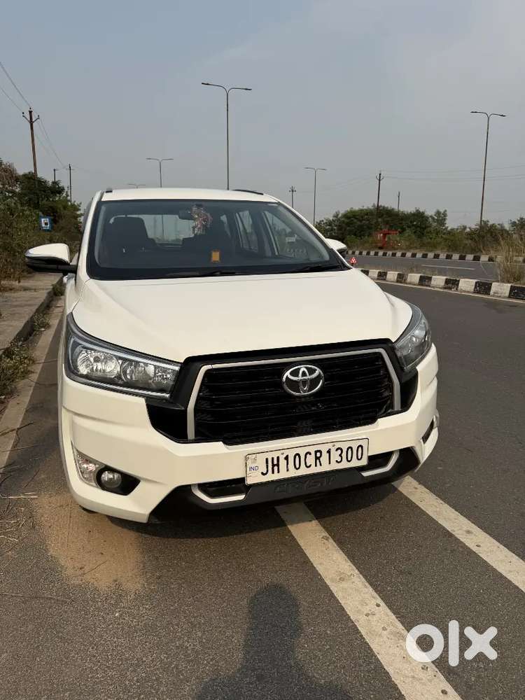 Toyota Innova Crysta 2023