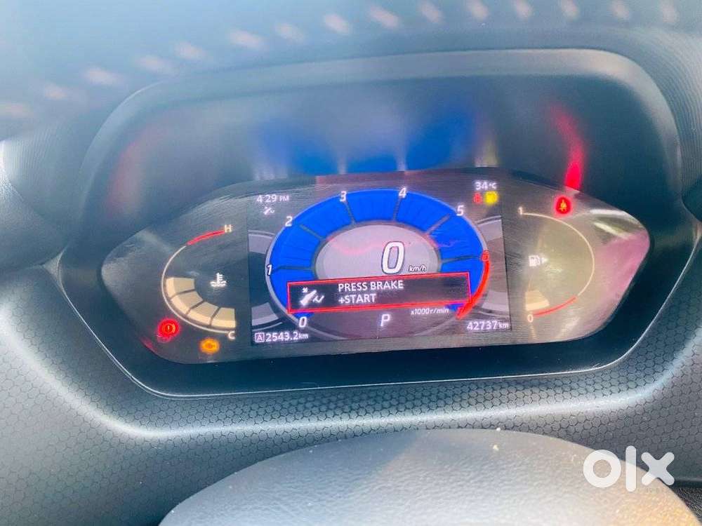 Nissan Magnite 1.0 Xv Turbo Cvt, 2022, Petrol