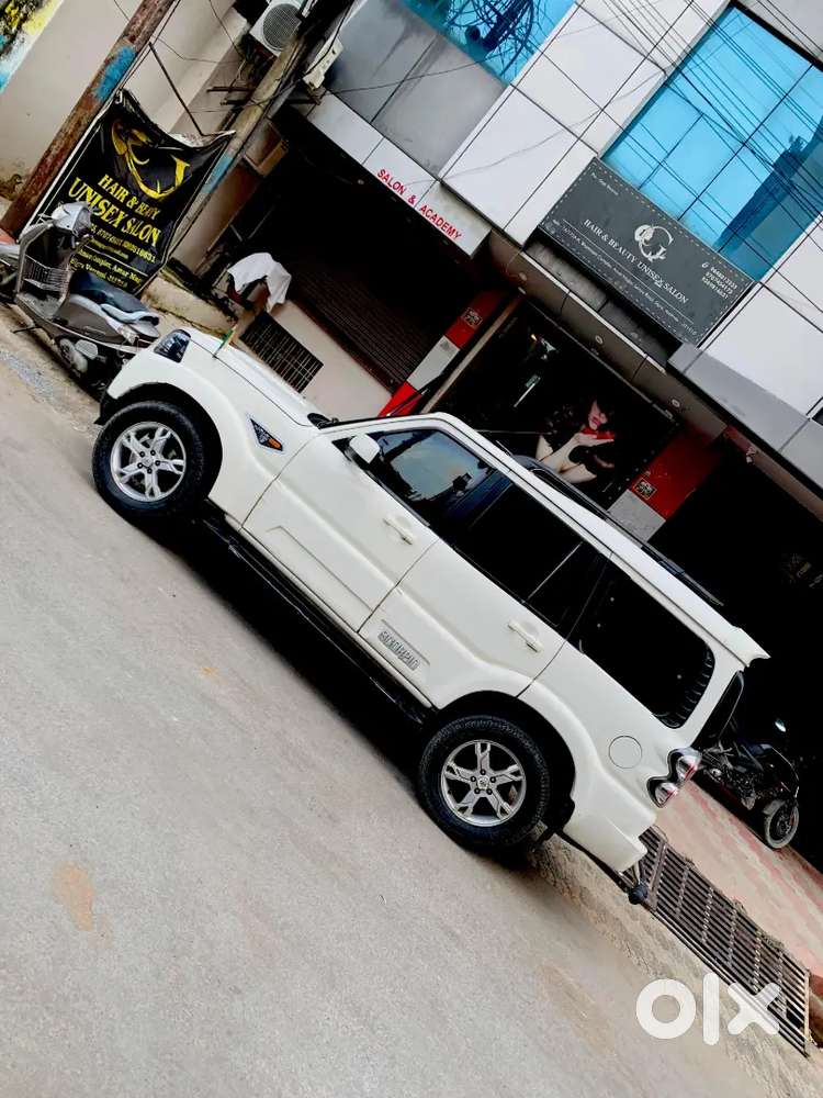 Mahindra Scorpio S10 2015 Diesel Good Condition