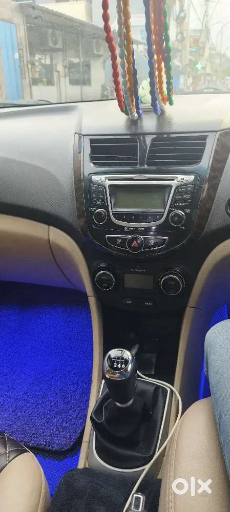 Hyundai Verna 1.6 Sx 2012 Button Start Top End 6air Bag