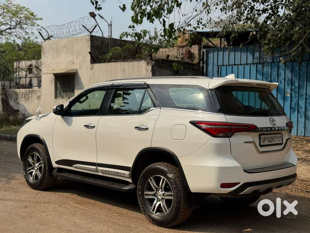 Toyota Fortuner [2021-ongoing] 2.8 2wd Diesel Mt, 2023, Diesel