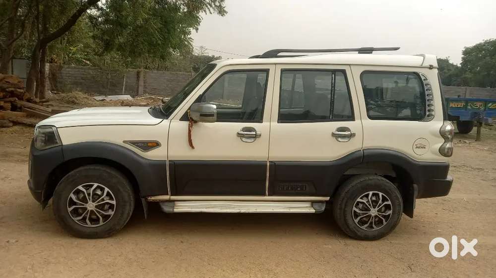 Mahindra Scorpio S2 2017 Diesel 187000 Km Driven
