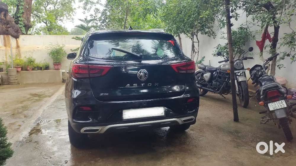 Mg Astor 2023 Petrol Manual 11000 Km Driven