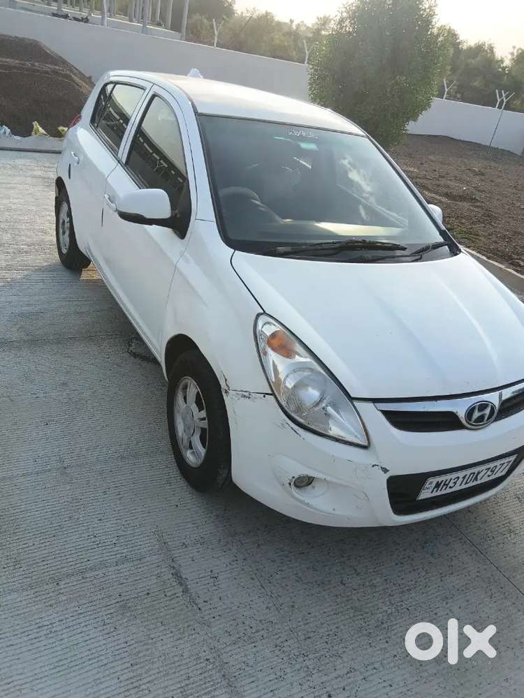 Hyundai I20 2011 Petrol 100000 Km Driven