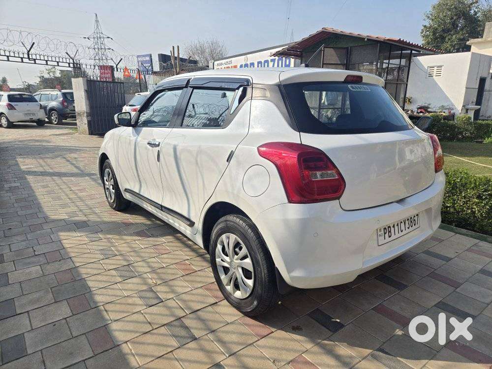 Maruti Suzuki Swift 2018 Vxi, 2021, Petrol