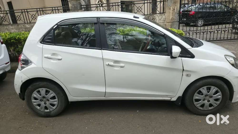 Honda Brio Mt 2012 ...premium With Cng Fully Loaded