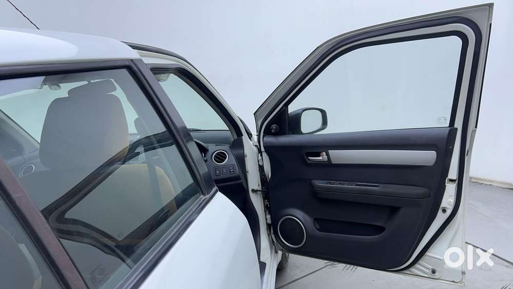 Maruti Suzuki Swift 2004-2010 Zxi Bsiv, 2011, Petrol