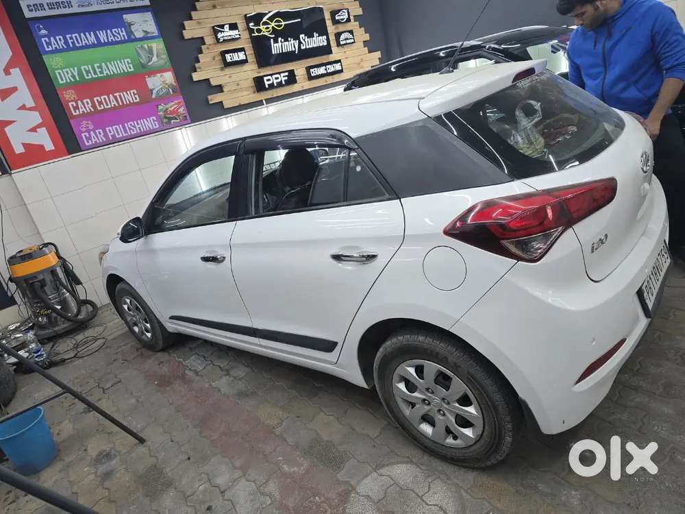 Hyundai I20 2015 Petrol 57900 Km Driven