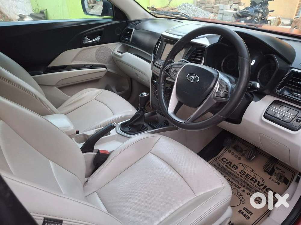 Showroom Condition Sunroof Xuv300