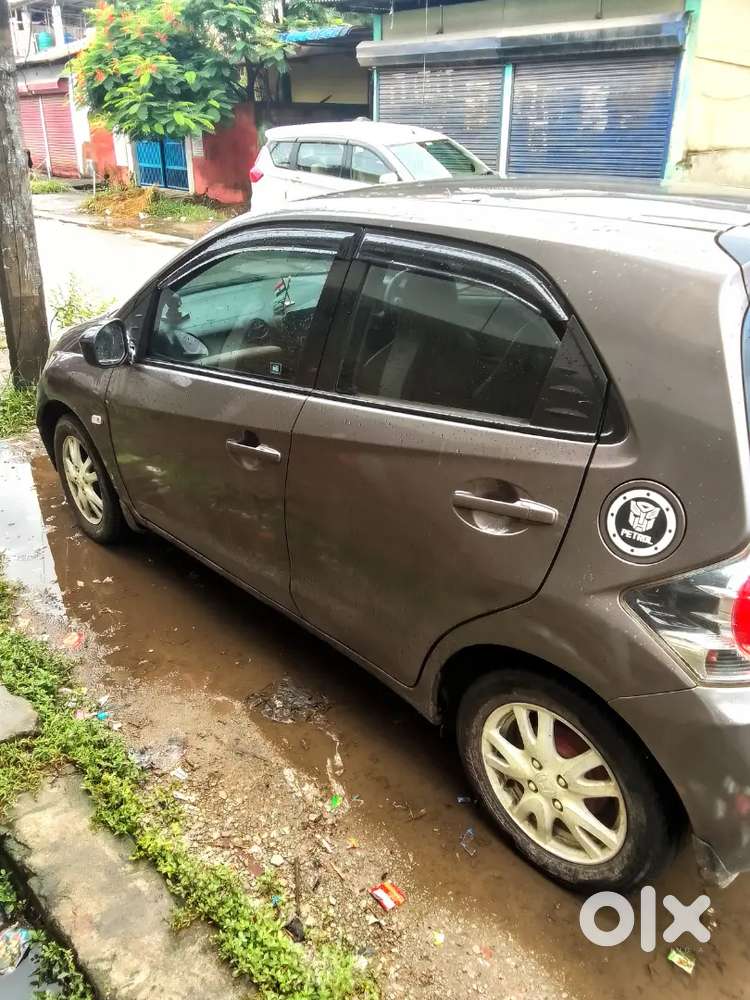 Honda Brio 2013 Mt