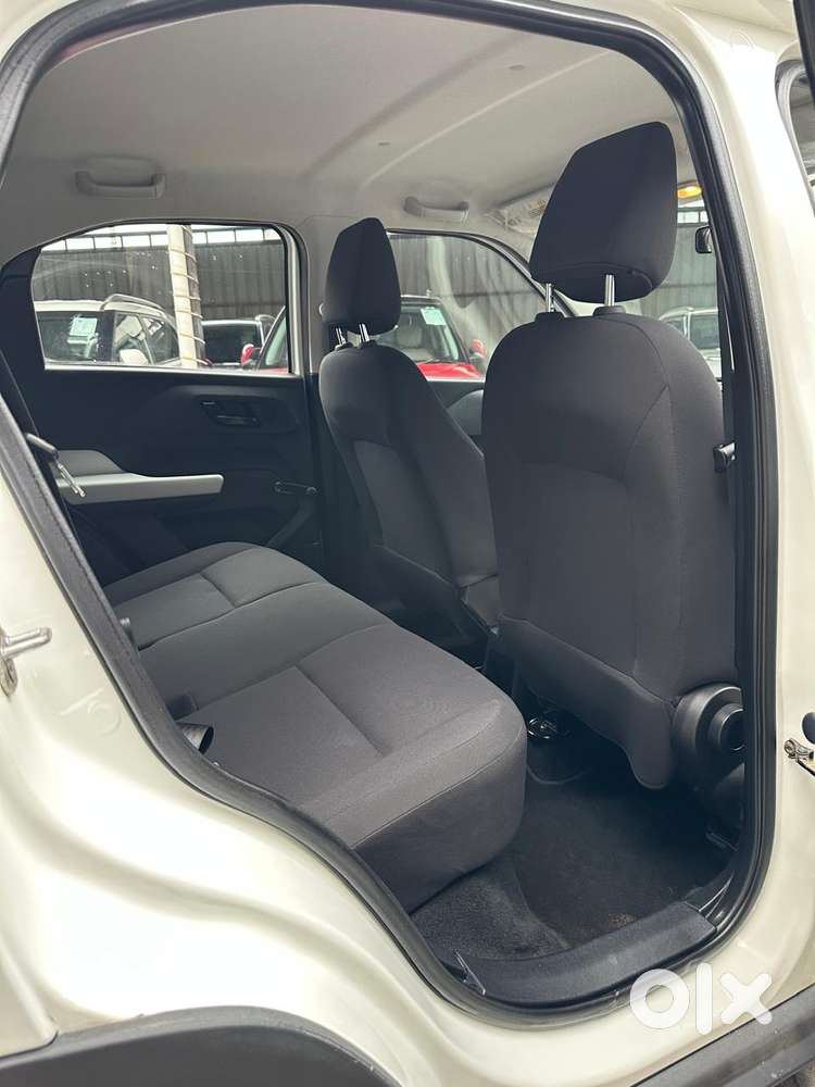 Tata Punch Pure, 2022, Petrol