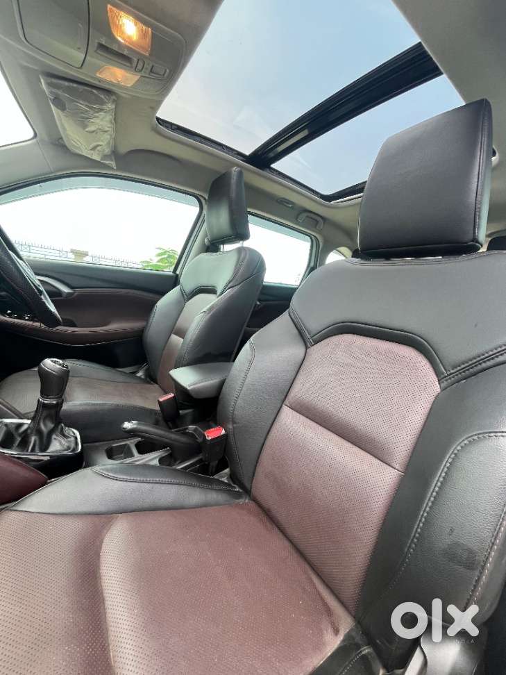 Maruti Suzuki Grand Vitara 1.5 Alpha Smart Hybrid, 2024, Petrol