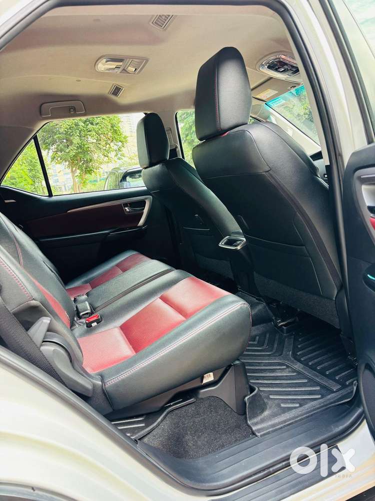 Toyota Fortuner Legender 4x4 At 2.8, 2024, Diesel