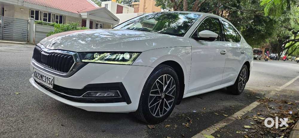 Skoda Octavia 2.0 L K Tsi At, 2021, Petrol