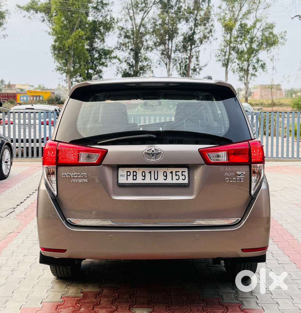 Toyota Innova Crysta 2.8z Automatic, 2018, Diesel