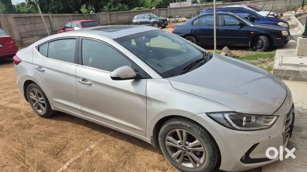 Hyundai Elantra 2018 Petrol Well Maintained